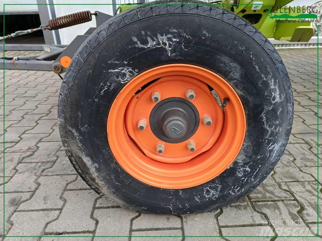 CLAAS Vario 900 Ceifeiras debulhadoras compactas