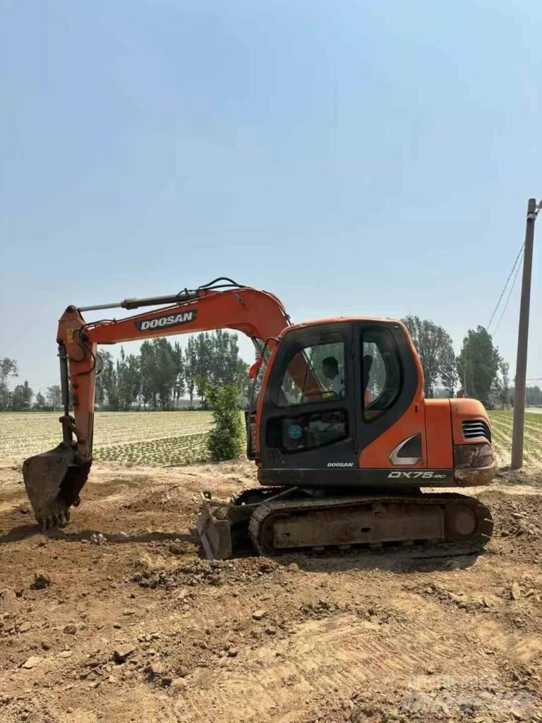 Doosan DX 75-9 Escavadeiras de esteiras