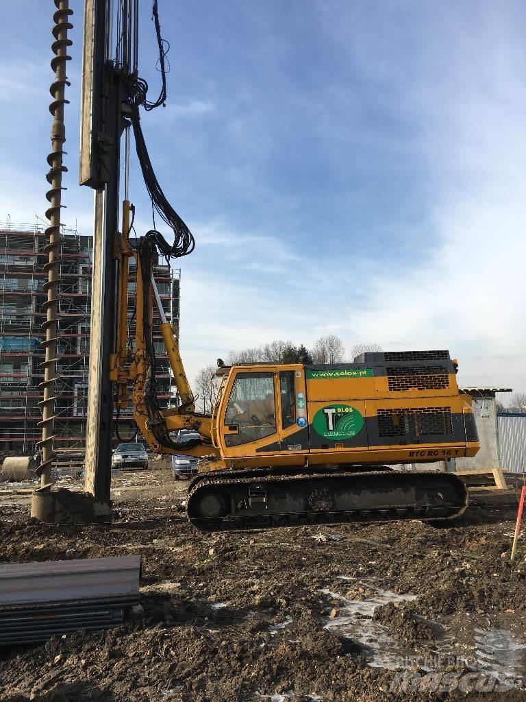 Bauer RTG 16 T Bate-estacas vibratório