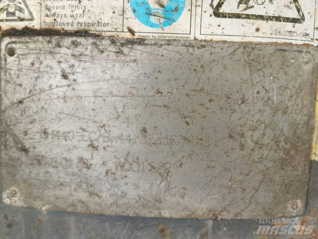 Sandvik CH 440 Britadeiras