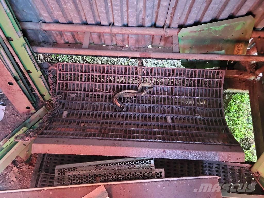 Deutz-Fahr 5660 HTS Acessórios de ceifeiras debulhadoras