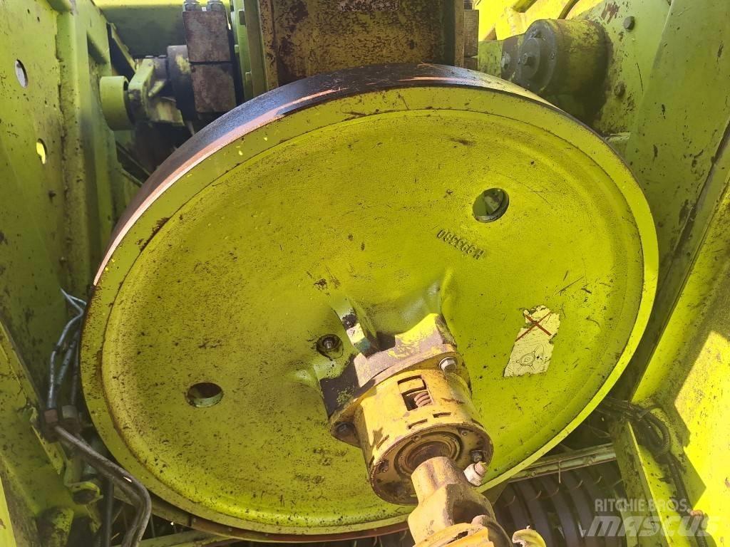 CLAAS Quadrant 1200 Enfardadeira de fardos quadrados