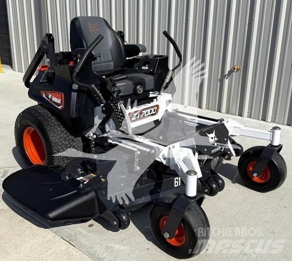 Bobcat ZT7000 Corta-Relvas Zero turn