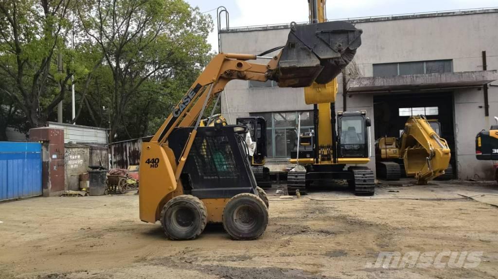 CASE 440 HD Minicarregadeiras