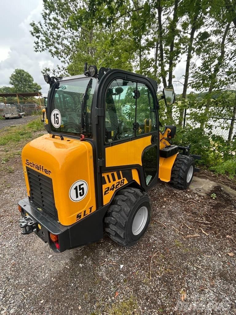 Schäffer 2428 SLT Minicarregadeiras