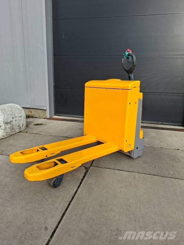 Jungheinrich EJE 116 Porta palettes