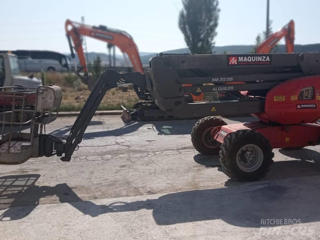 Manitou 160 ATJ Elevadores braços articulados