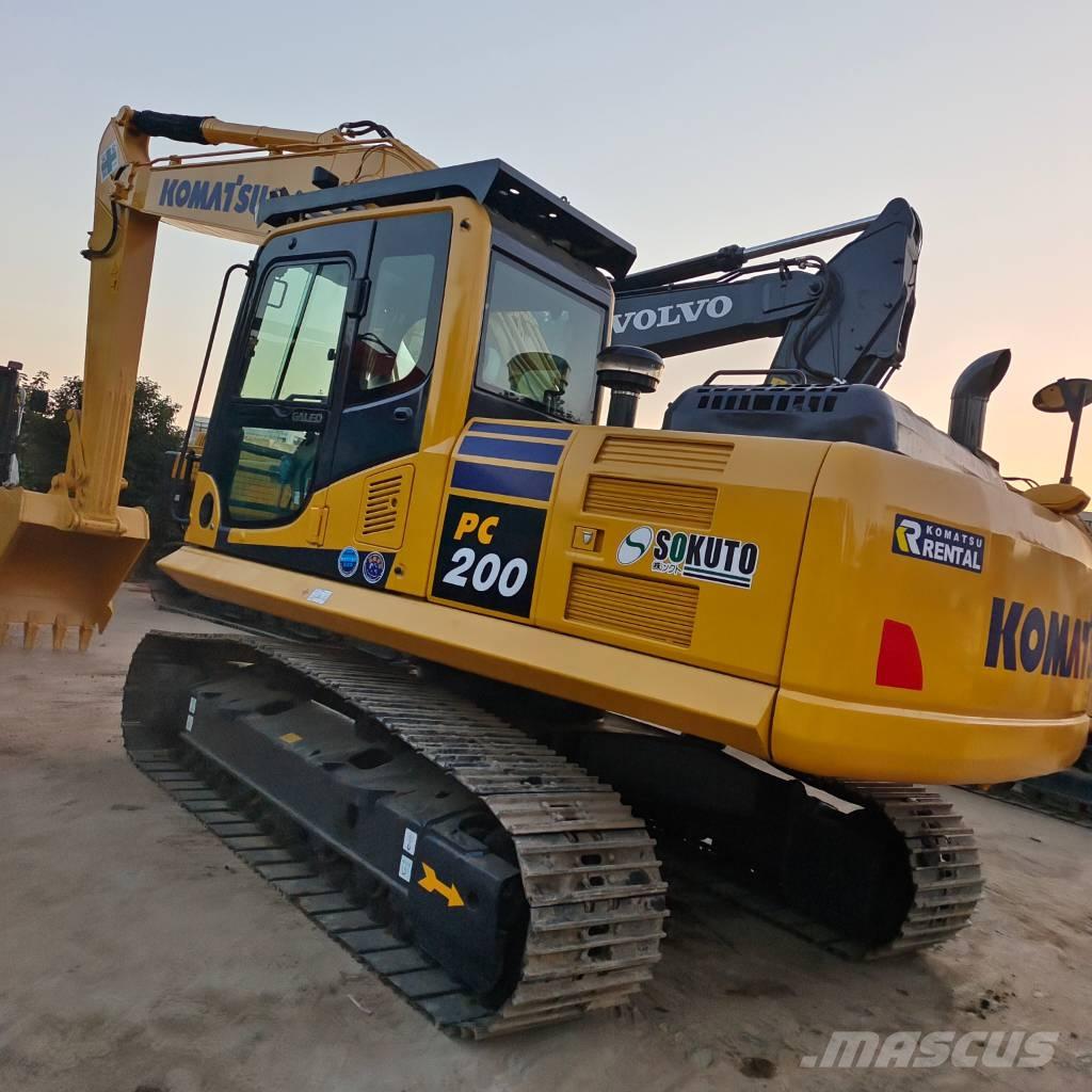 Komatsu PC 200-8 Escavadeiras de esteiras