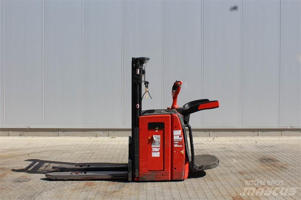 Linde L14APi Empilhador para operador externo