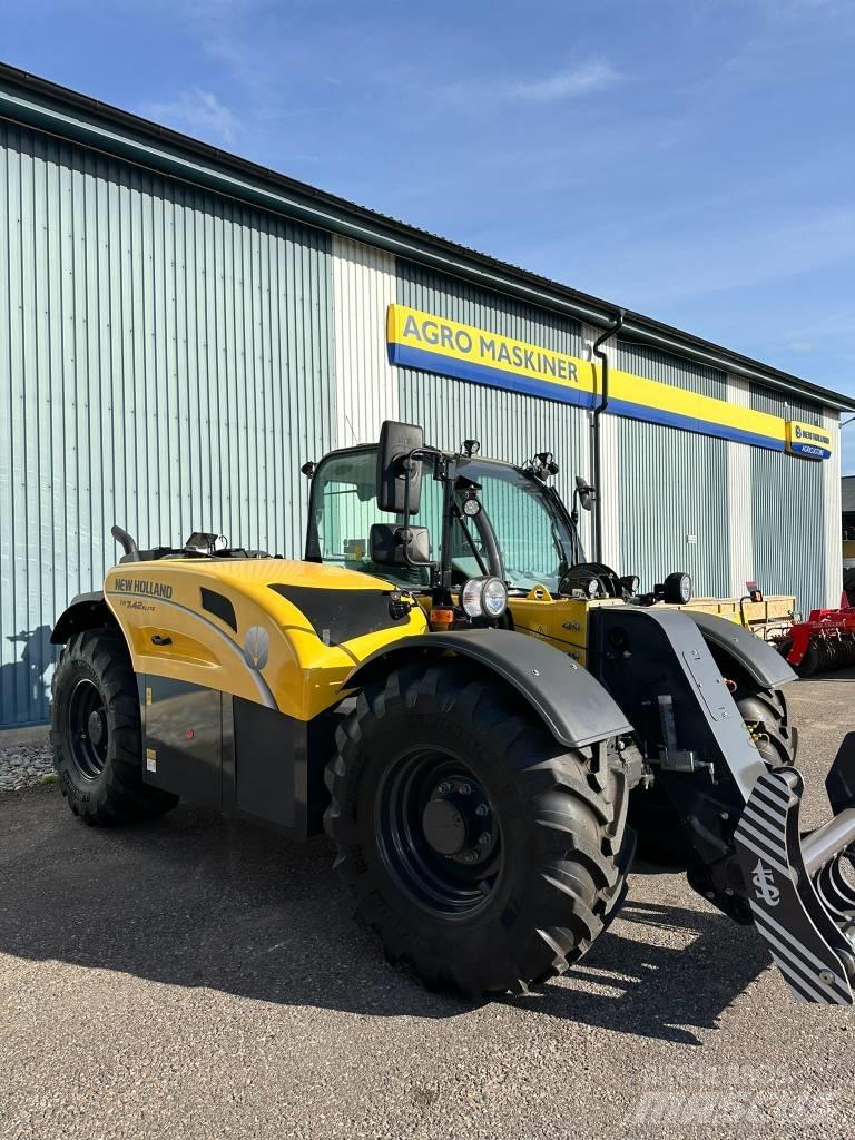 New Holland TH 7.42 Manipulador telescópico