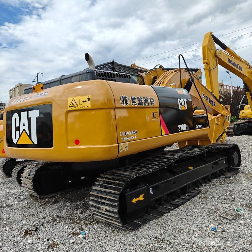 CAT 326D2 Escavadeiras de esteiras