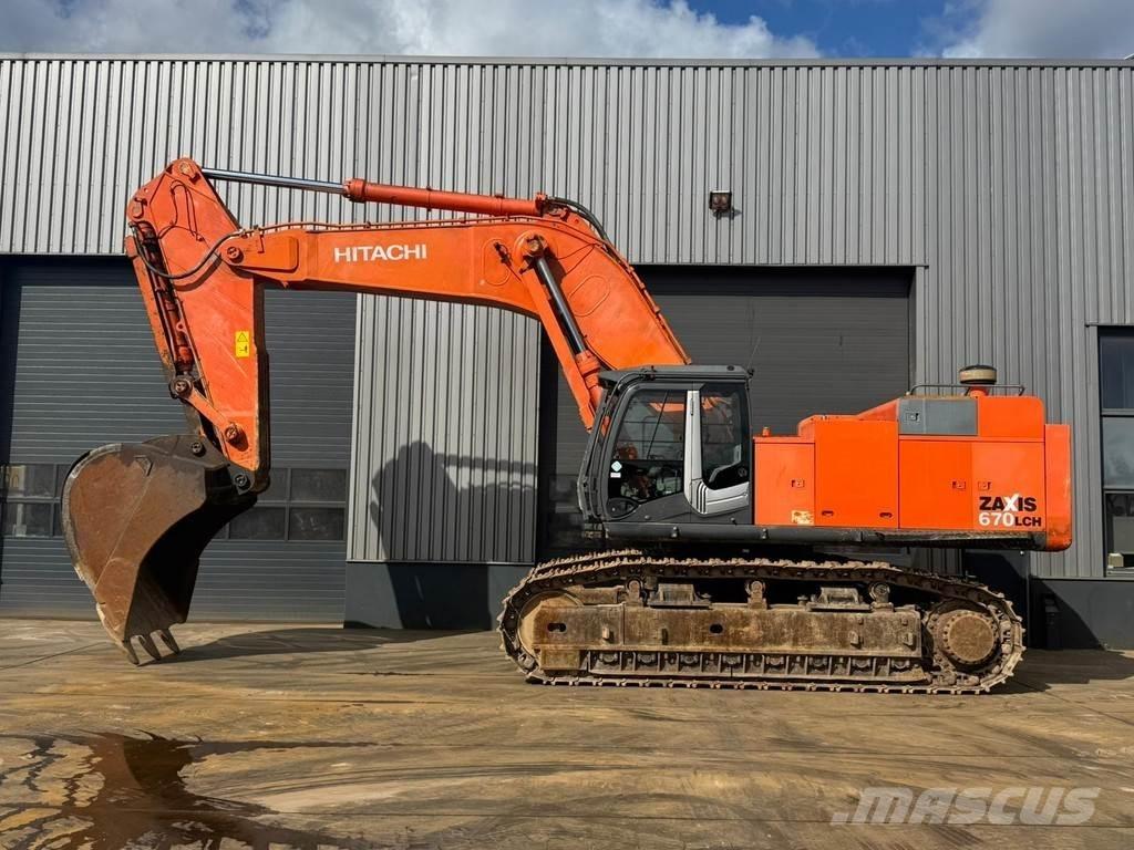 Hitachi ZX670LCH-3 Escavadeiras de esteiras