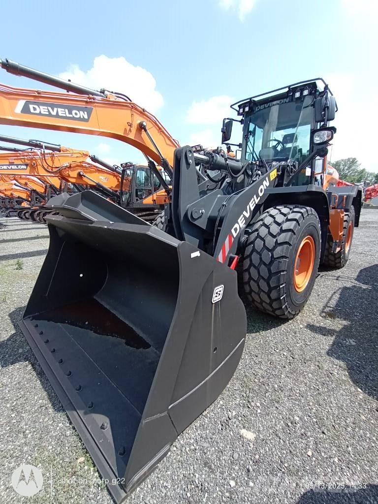 Develon DL 280-7 Carregadeiras de rodas