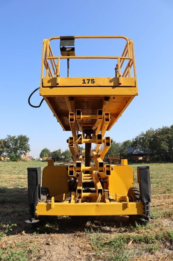 Haulotte H 15 SX Elevadores de tesoura