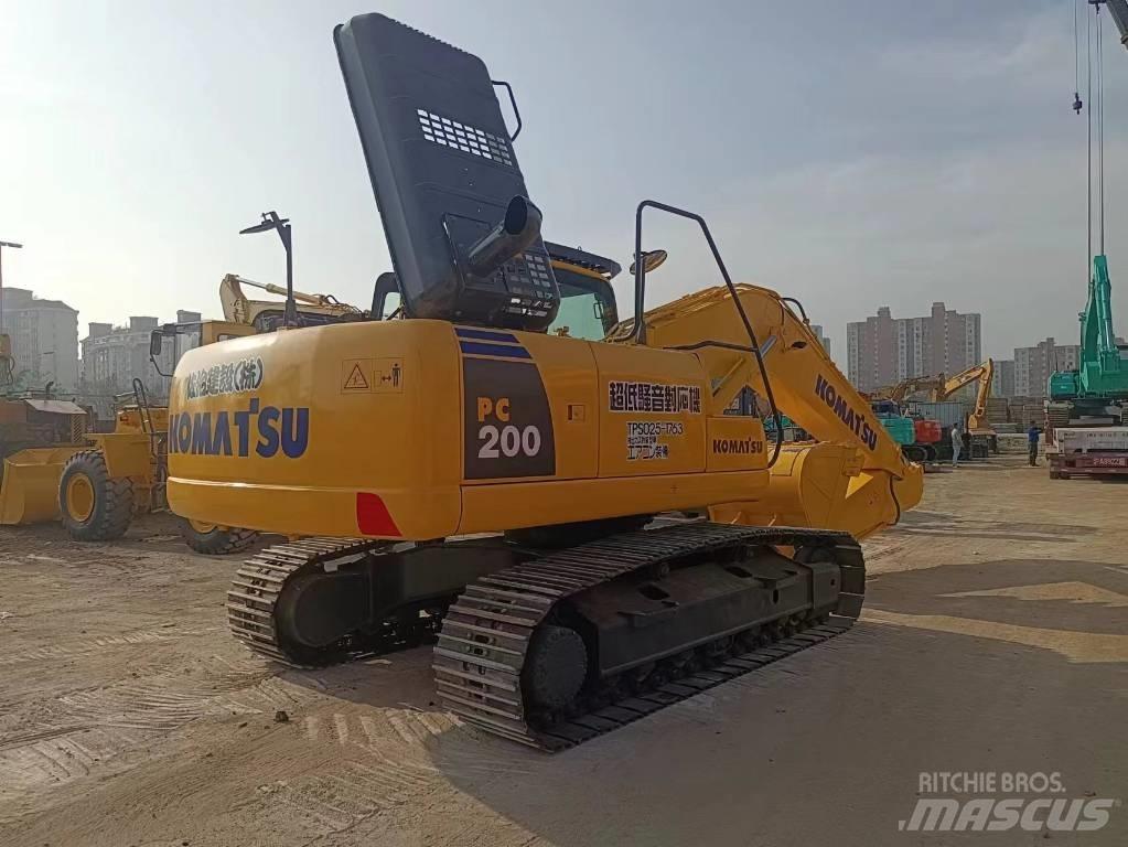 Komatsu pc200-8 Escavadeiras de esteiras