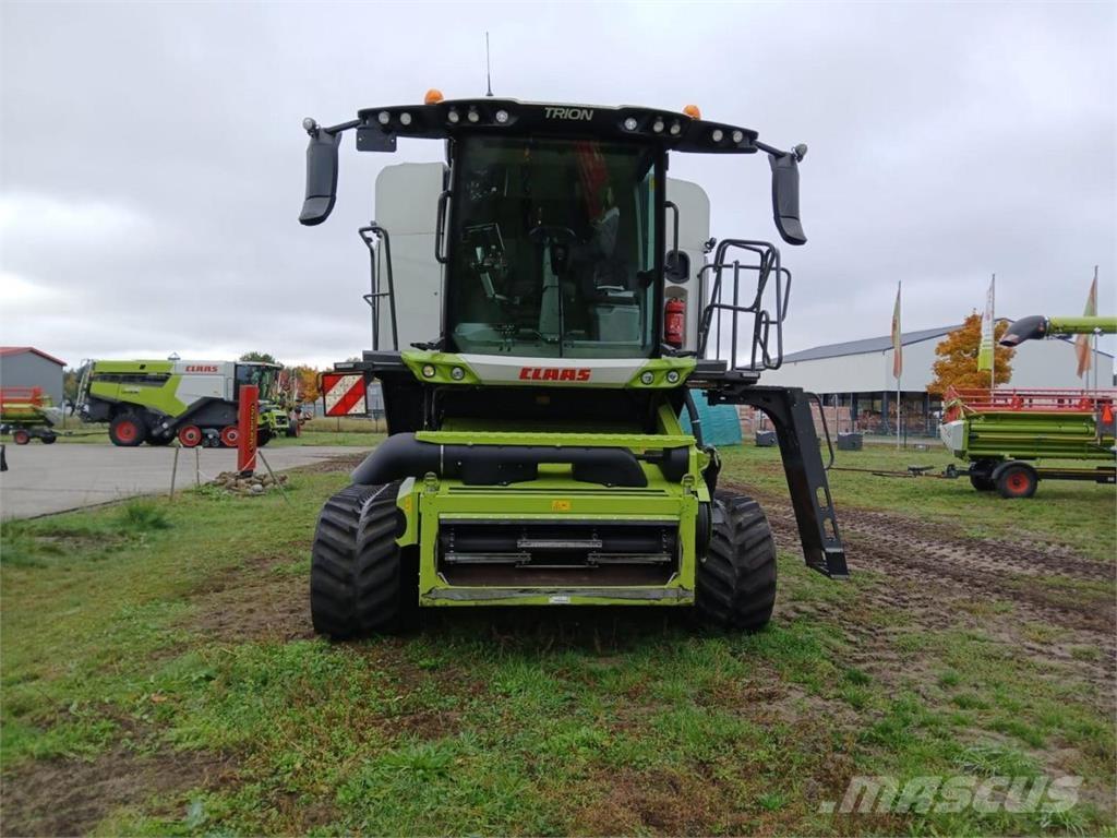 CLAAS Trion 660 TT Ceifeiras debulhadoras