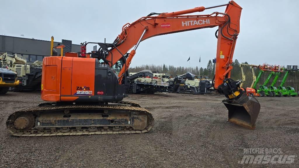 Hitachi ZX 225USLC-6 Escavadeiras de esteiras