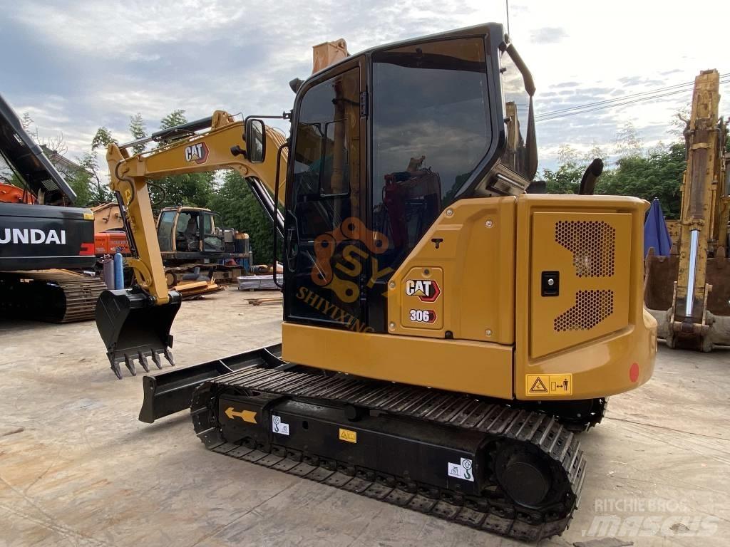 CAT 306 Miniescavadeiras