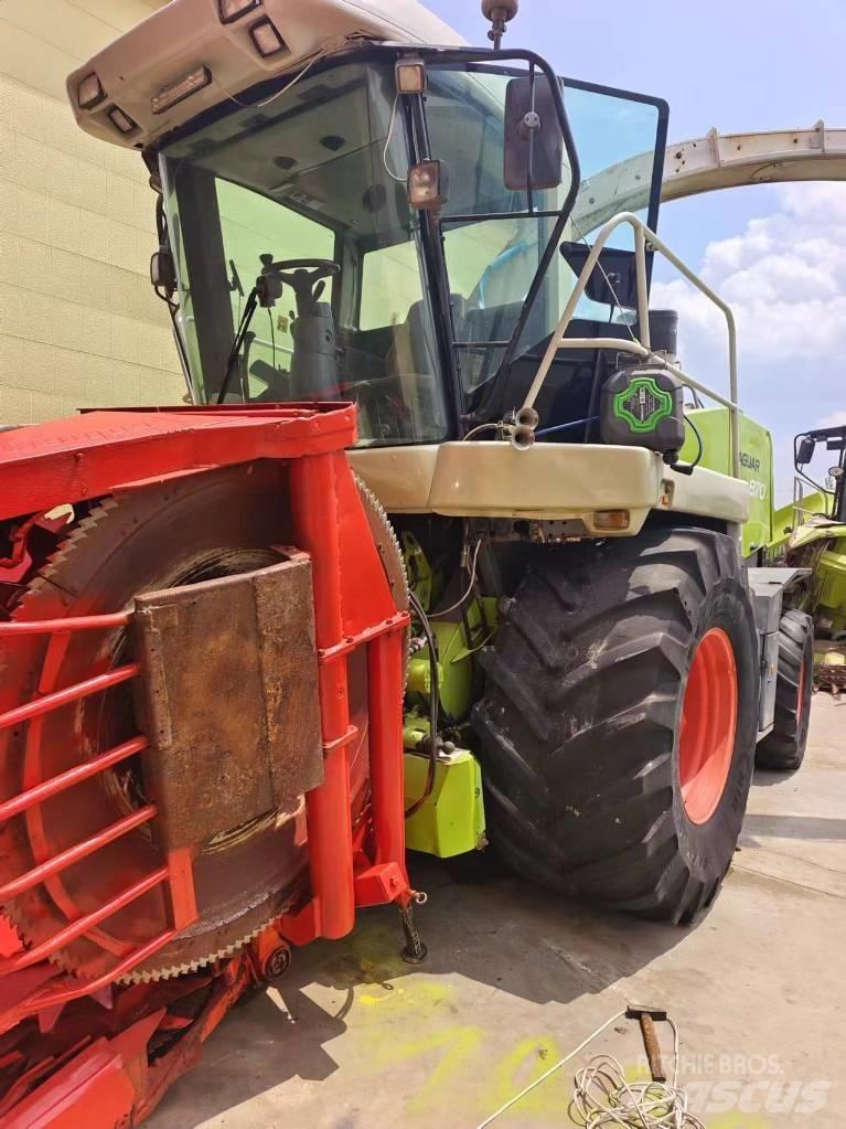 CLAAS Jaguar 870 Forrageiras auto-propulsionadas