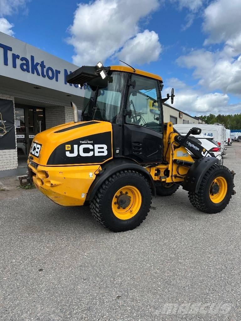 JCB 409 B 40km/h Minicarregadeiras