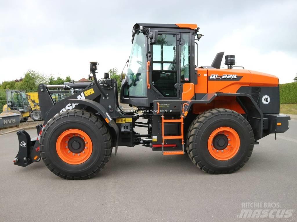 Doosan DL 220-7 Carregadeiras de rodas
