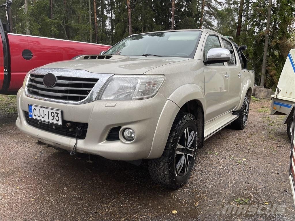 Toyota Hilux Camiões Municipais / Uso Geral