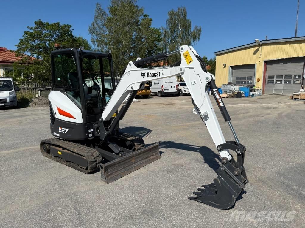 Bobcat E 27 Miniescavadeiras