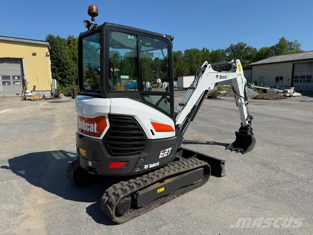 Bobcat E 27 Miniescavadeiras