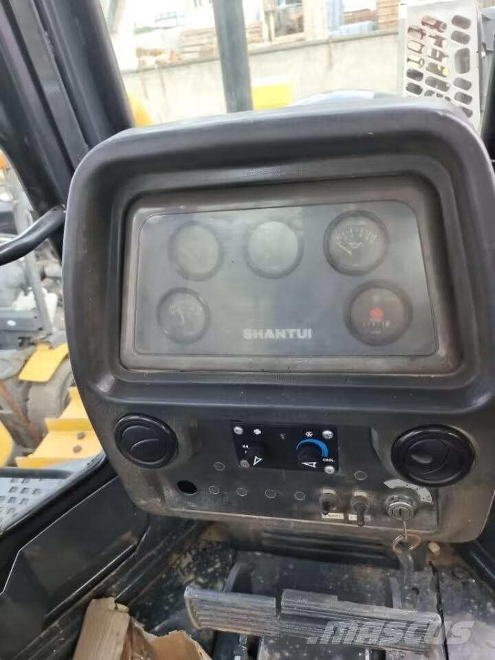 Shantui SD 22 Dozers - Tratores rastos