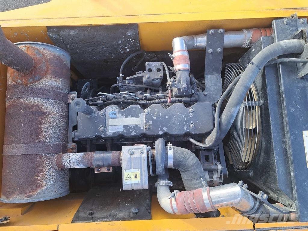 Hyundai R 210 LC 7A Escavadeiras de esteiras