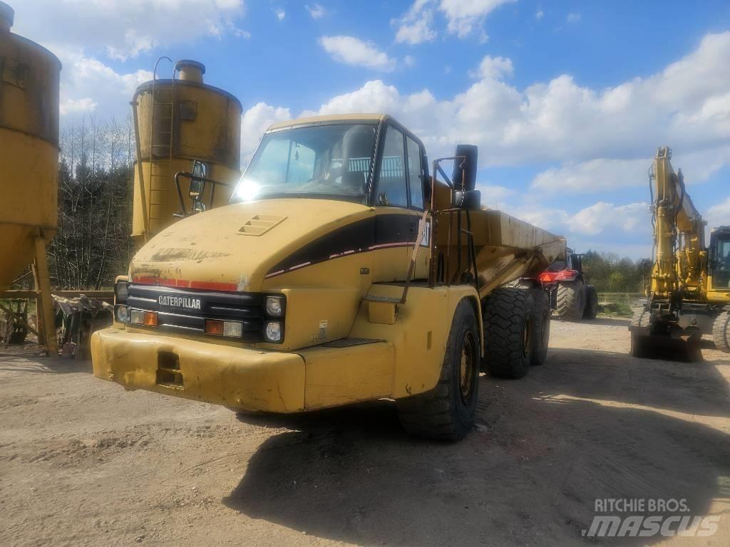 CAT 725 Caminhões articulados