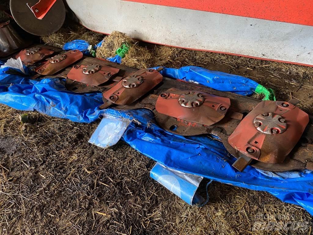 Kuhn GMD350FF Gadanheiras