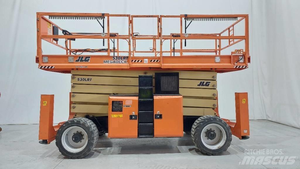 JLG 530 LRT Elevadores de tesoura