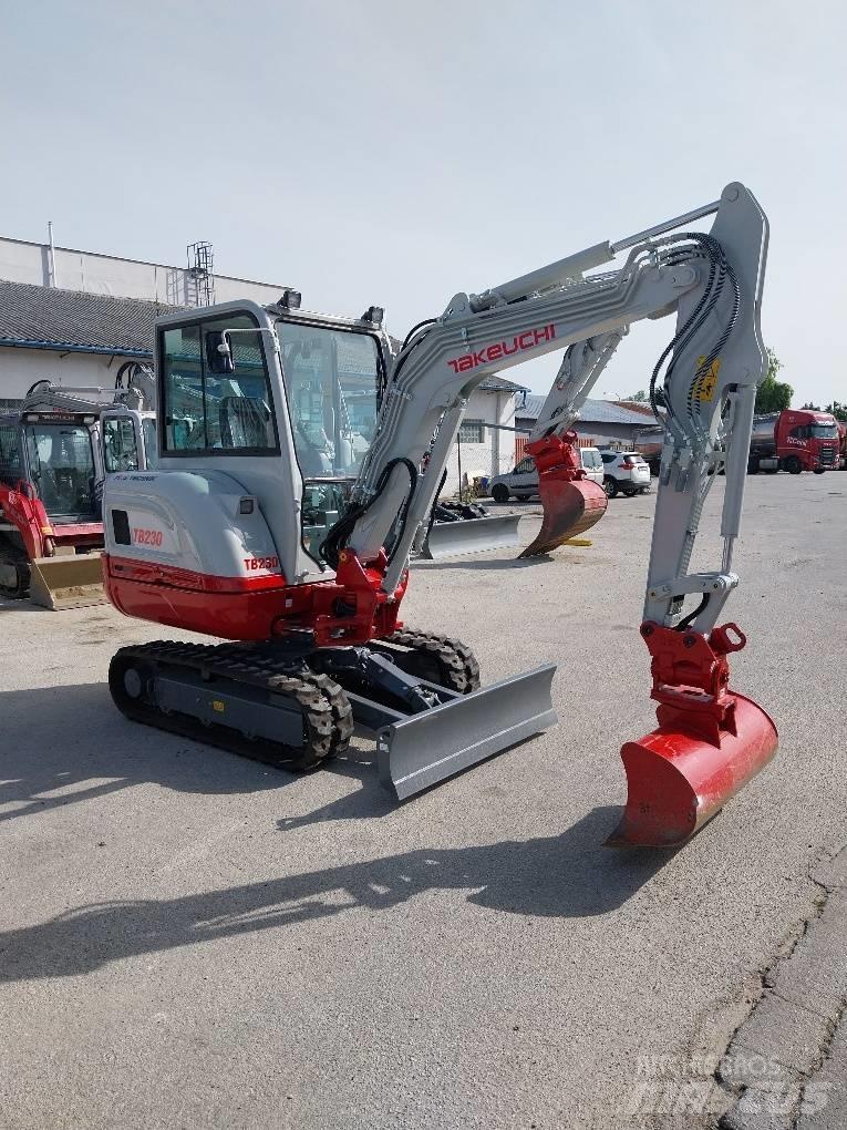 Takeuchi TB230 Miniescavadeiras