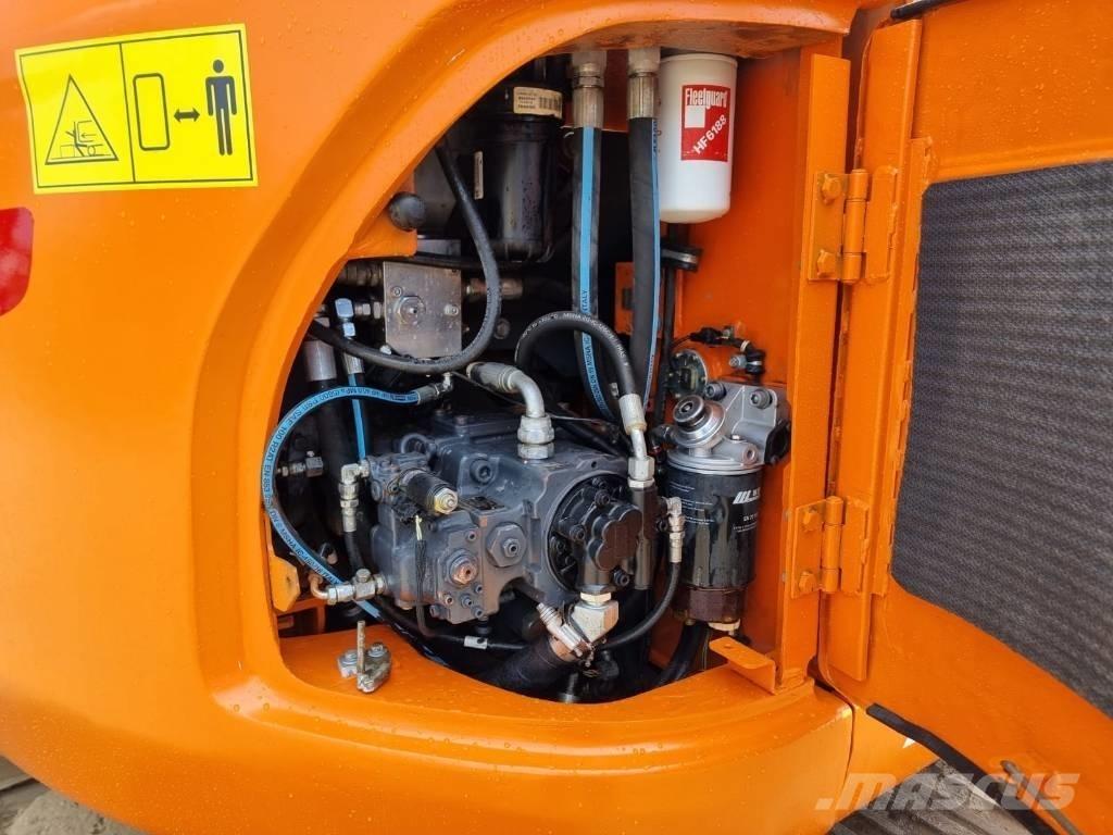 Doosan DX 140 LC-3 Escavadeiras de esteiras