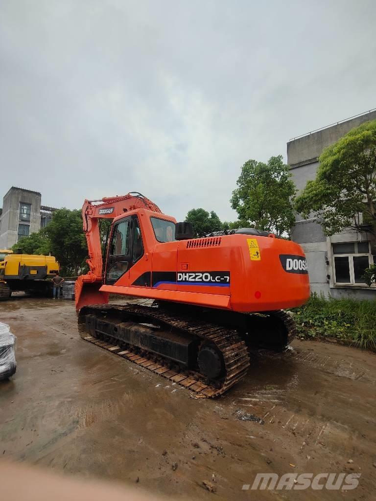 Doosan 220 LC-7 Escavadeiras de esteiras