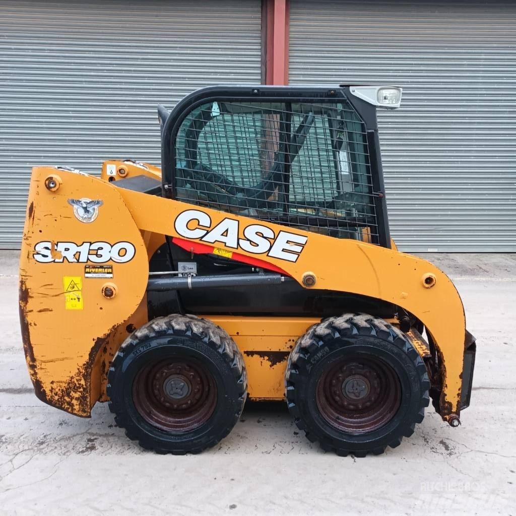 CASE SR 130 Minicarregadeiras