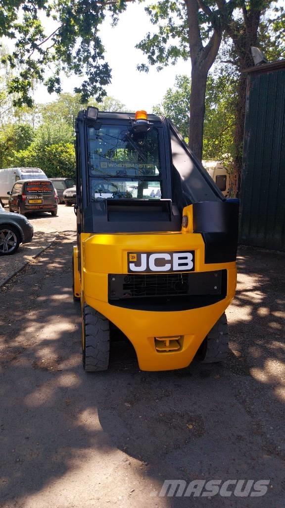 JCB TLT 35 D Manipulador telescópico