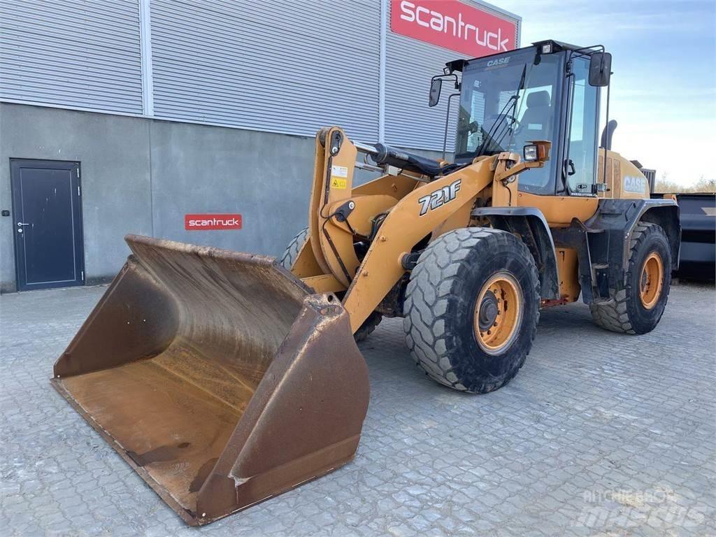 CASE 721F Carregadeiras de rodas
