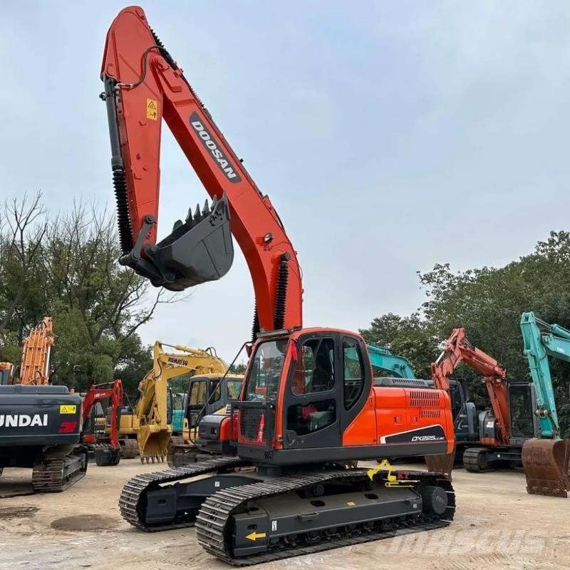 Doosan DX225-9C Escavadeiras de esteiras