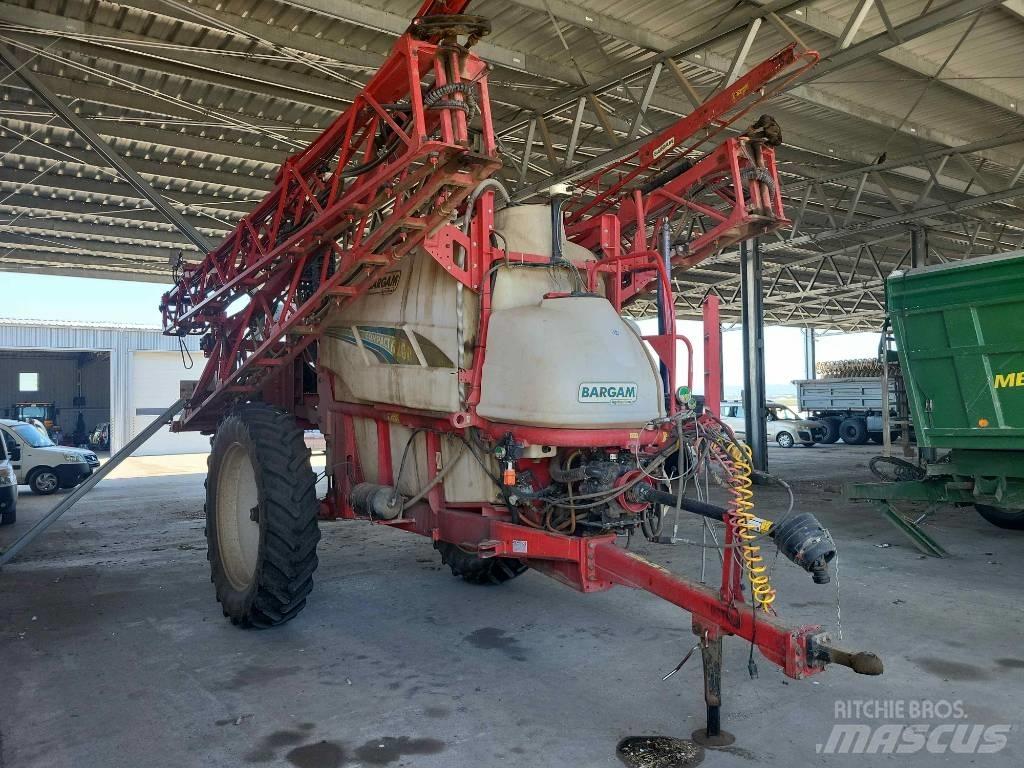 Bargam Compact 6200 Pulverizadores rebocados