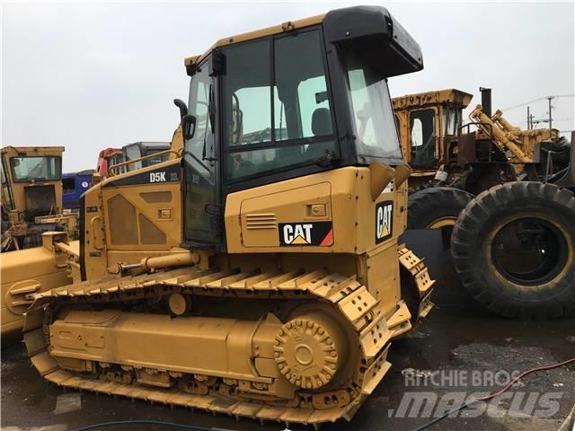 CAT D5K Dozers - Tratores rastos