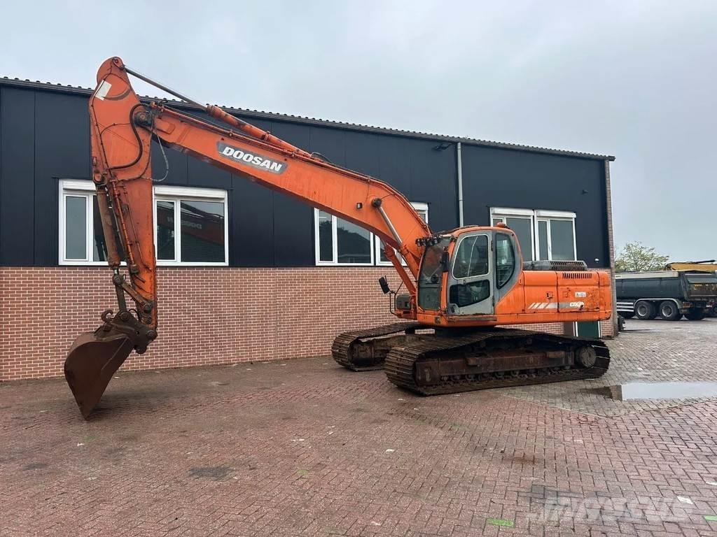 Doosan DX255LC Escavadeiras de esteiras
