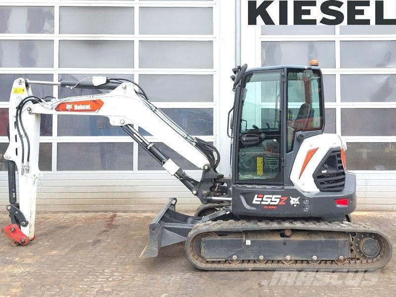 Bobcat E 55 z Miniescavadeiras