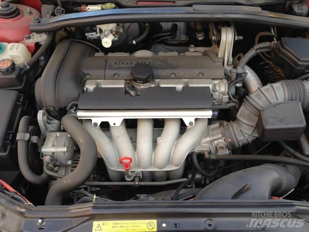 Volvo LA-SB5244W Automóvel
