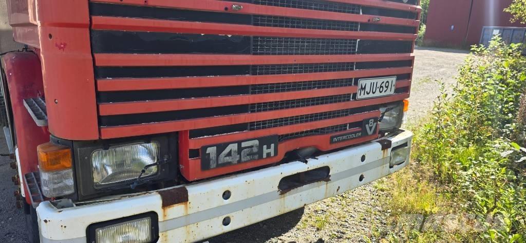 Scania 142 H Caminhões de bombeiros