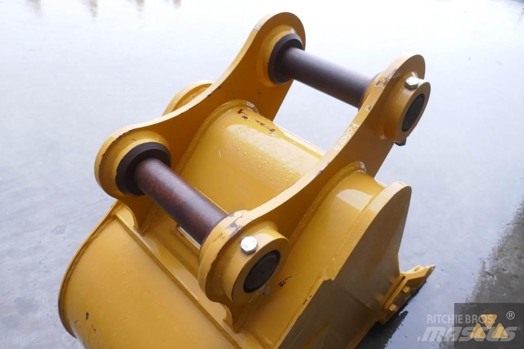 CAT 313 Bucket Baldes