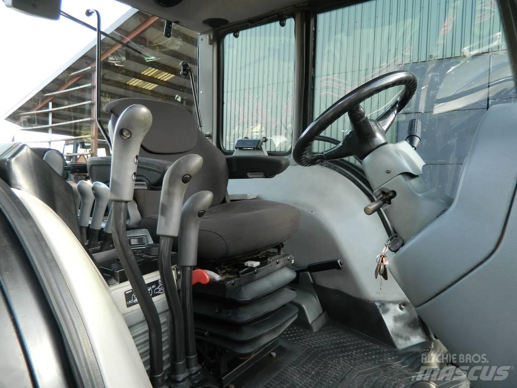 Valtra 8550 Tratores Agrícolas usados