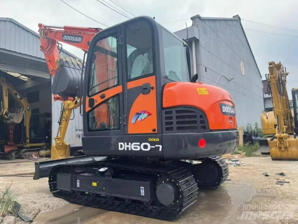 Doosan DH 60 Miniescavadeiras