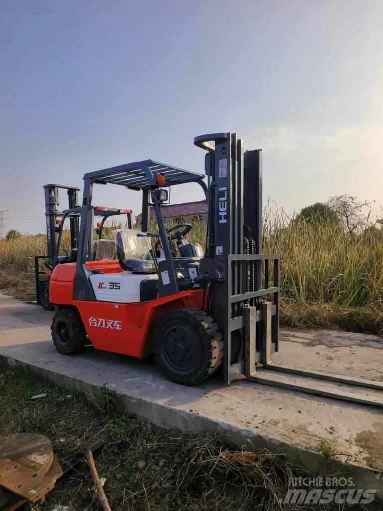 Heli FD 35 Empilhadores Diesel